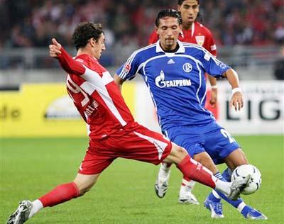 现同样不容 现同样不容